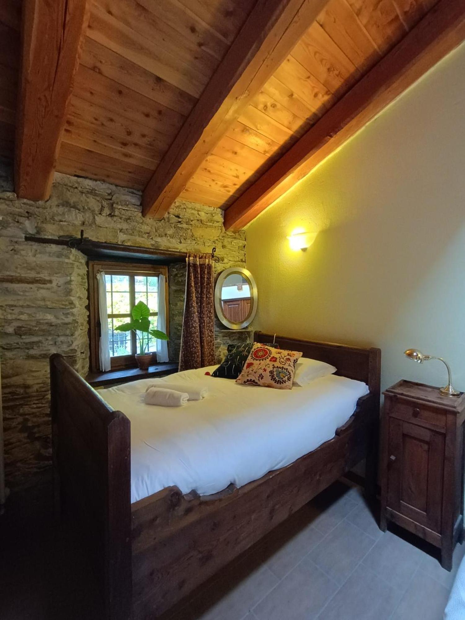 Albergo Diffuso La Marmu Osteria Della Croce Bianca 마르모라 외부 사진